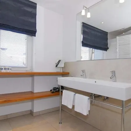 Strandhues, Whg 5 Westerland